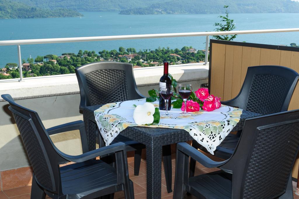 Residence Le Azalee & Spa Vercana Bilik gambar