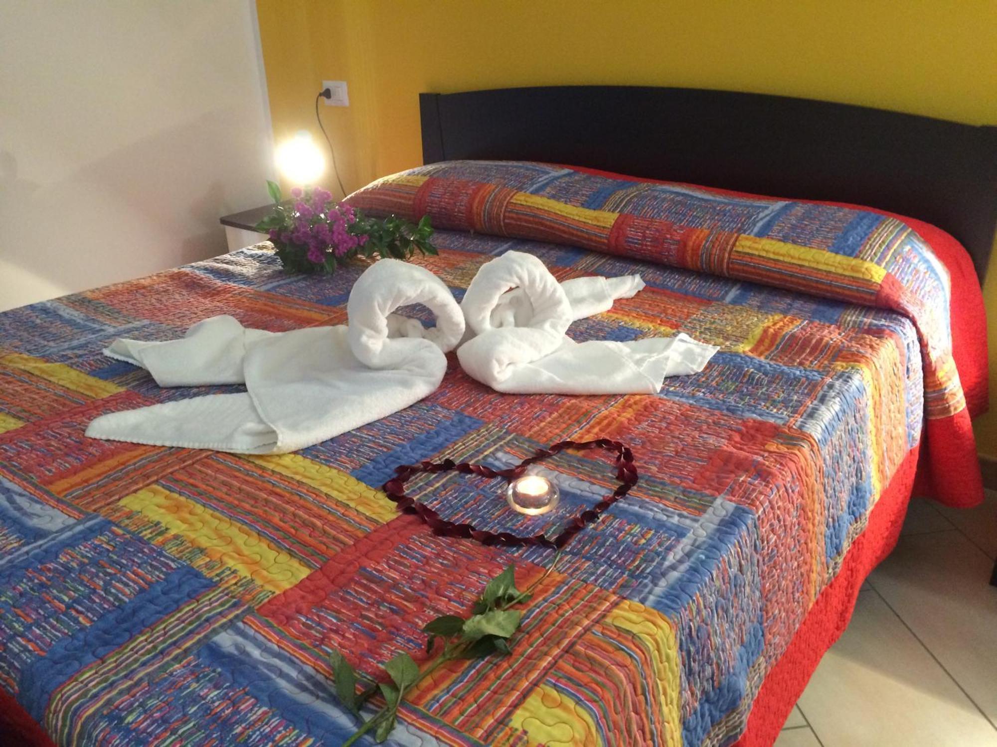 Residence Le Azalee & Spa Vercana Bilik gambar